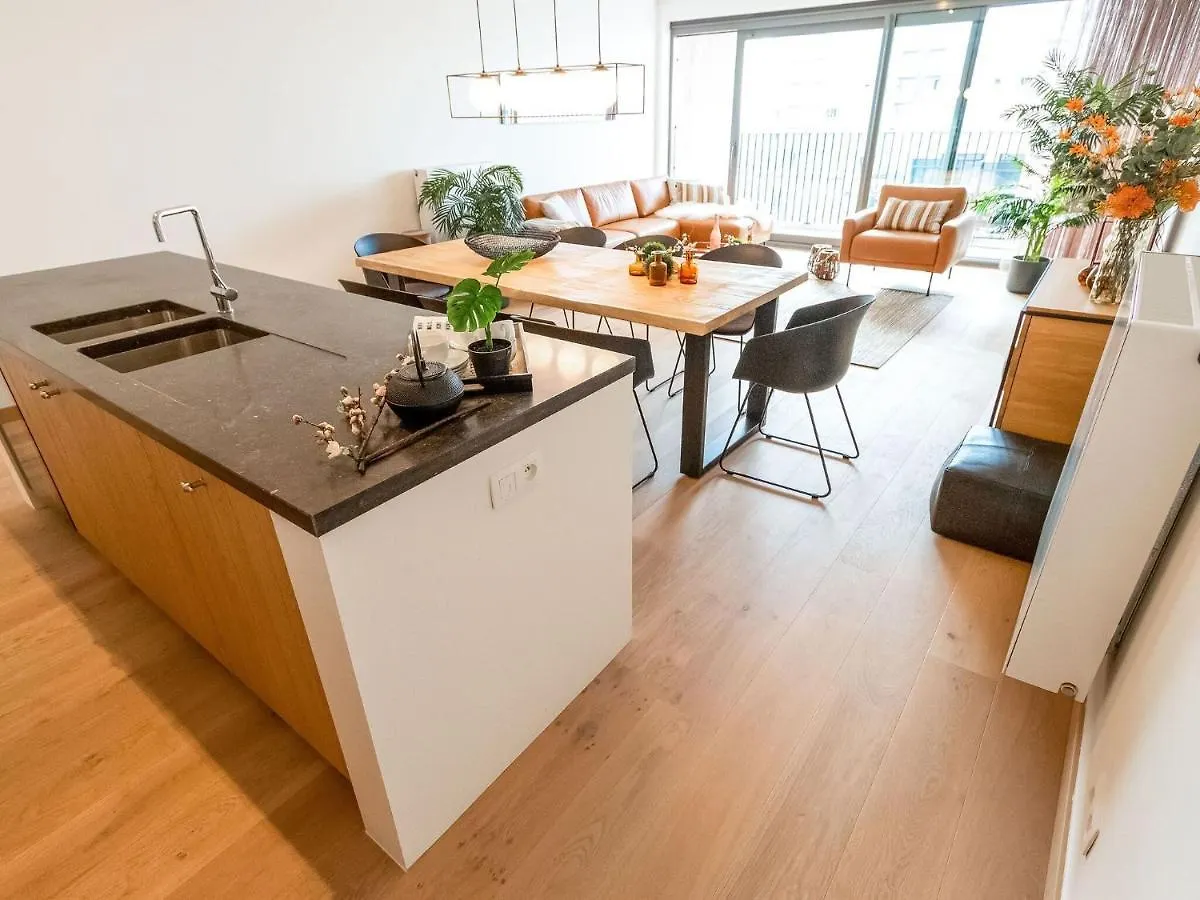 Luxurious Crystal Sea View Apartment With 2 Terraces Oostende België